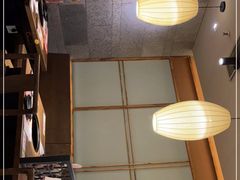 -呷哺呷哺(松江开元店)