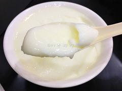 双皮奶-燊意布拉肠云吞面(中山四路店)