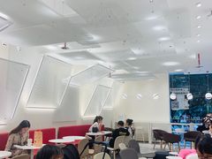 大堂-奈雪的茶(华侨城创意园店)