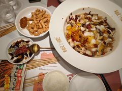 -椒爱水煮鱼川菜(让胡路万达店)