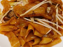 香港炒牛河-香港百合居(LCM置汇旭辉广场店)