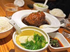 -苹果树下艺术餐厅(宋庄店)