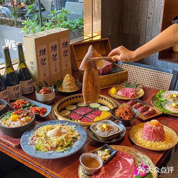 成都氛围感💯的烧肉！！！！女朋友都说好……