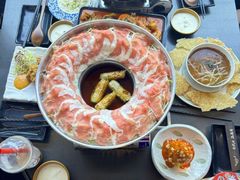 -牛武士寿喜烧·和牛火锅自助(全球首店)