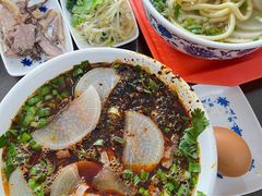 -吾穆勒蓬灰牛肉面·清真(北滨河中路店)