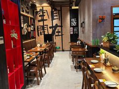 -8PINTS八品脱·日料·烧鸟·精酿小酒馆(莘庄店)