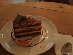 -懒鱼时光馆(沙坪坝店)