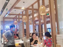 大堂-三人行骨头王火锅(长寿店)