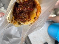 -老鼓楼麻辣烫夹馍