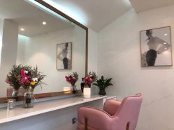 -BULB STUDIO 巴柏明星发型工作室