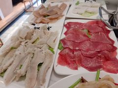 -牛沙暴潮汕牛肉火锅(章江南大道店)