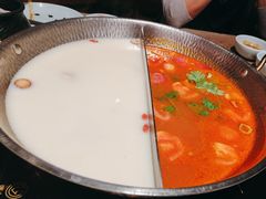 番茄牛膝骨猪肚鸡锅底-捞王锅物料理(四川北路店)