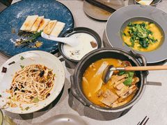 -半山腰·云南菜(侨福芳草地店)