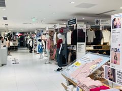 -优衣库(北京万柳华联购物中心店)