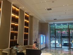 -麗枫酒店(广州中山大学中山眼科中心区庄地铁站店)