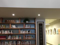 -朝阳区图书馆(小庄店)
