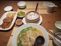 -荣家黄鱼面(前滩太古里店)