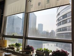 -峇峇娘马来西亚餐厅(望京SOHO店)