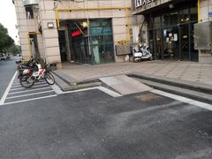 -公益图书馆(江南大学店)