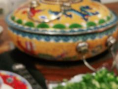 -毛辣果·贵州红酸汤牛肉火锅(西单店)