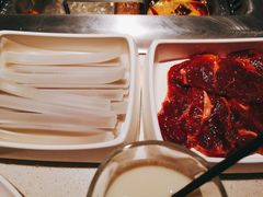 -海底捞火锅鲜切牛肉主题店(长寿路店)