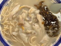 招牌黄鱼面-明呈黄鱼面馆(斜土路店)
