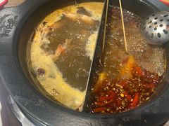 -言玖鲜火锅串串披萨自助(益田假日店)