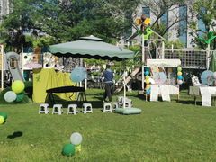 -上海青草地幼儿园