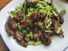 -老鼎万春卤菜(五代传承创始老店)