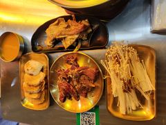 -胡悦里韩式烤肉(芝罘万达广场店)