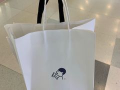 -sandro(港汇恒隆广场店)
