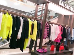 -BALENCIAGA(恒隆广场店)