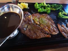 -必胜客(砂之船中东奥莱店)
