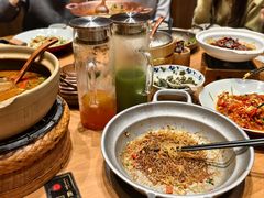 -吃饭皇帝大土家民族菜(荟聚店)