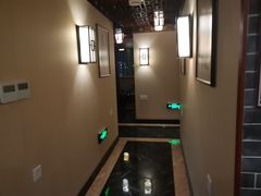 -裕和堂中医推拿艾灸(太古汇臻品店)