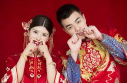 -唯一视觉婚纱摄影(李家村店)