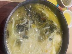 -灵芝妹子海鲜米线(凯德和平广场店)
