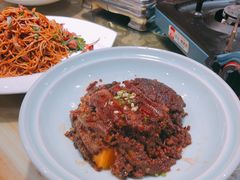 嗲嗲粉蒸肉-深巷家味馆.湖北头牌红烧鱼头拌饭(黄陂店)