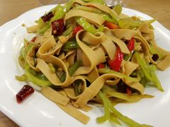 -胜泽眼镜烧烤(云霄路直营店)