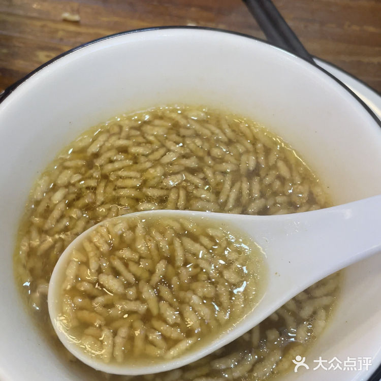 大口吃肉！大口吃蒜！