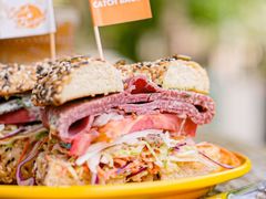 -Catch Bagel(芳草地店)