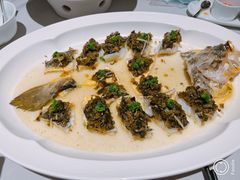 雪菜大黄鱼-屋里厢上海菜馆