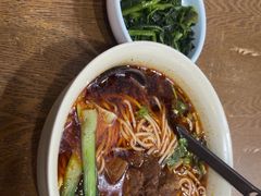 -李先生牛肉面大王(北京站售票厅餐厅)
