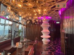 -OZONE 顶楼酒吧(香港丽思卡尔顿酒店)