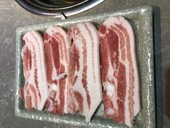 -哈哈碳都·牛肋条无限自助烤肉(台江万达店)