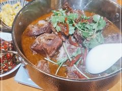 -琥珀老六龙虾(四里河店)