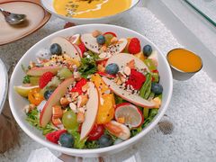 经典水果坚果沙拉碗-Wood Garden(合生汇店)