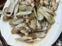 -老东镇啤酒屋海鲜加工·蒸汽海鲜·海鲜烧烤(台东店)