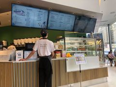 -奈雪的茶(优特汇店)