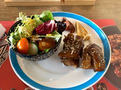 烤猪蹄-咖啡苑自助餐厅·中国大饭店